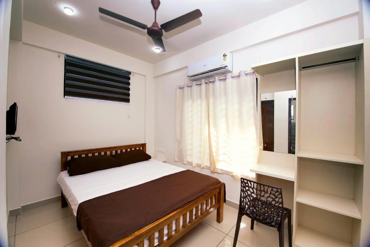 KochiUthram Residency别墅 外观 照片
