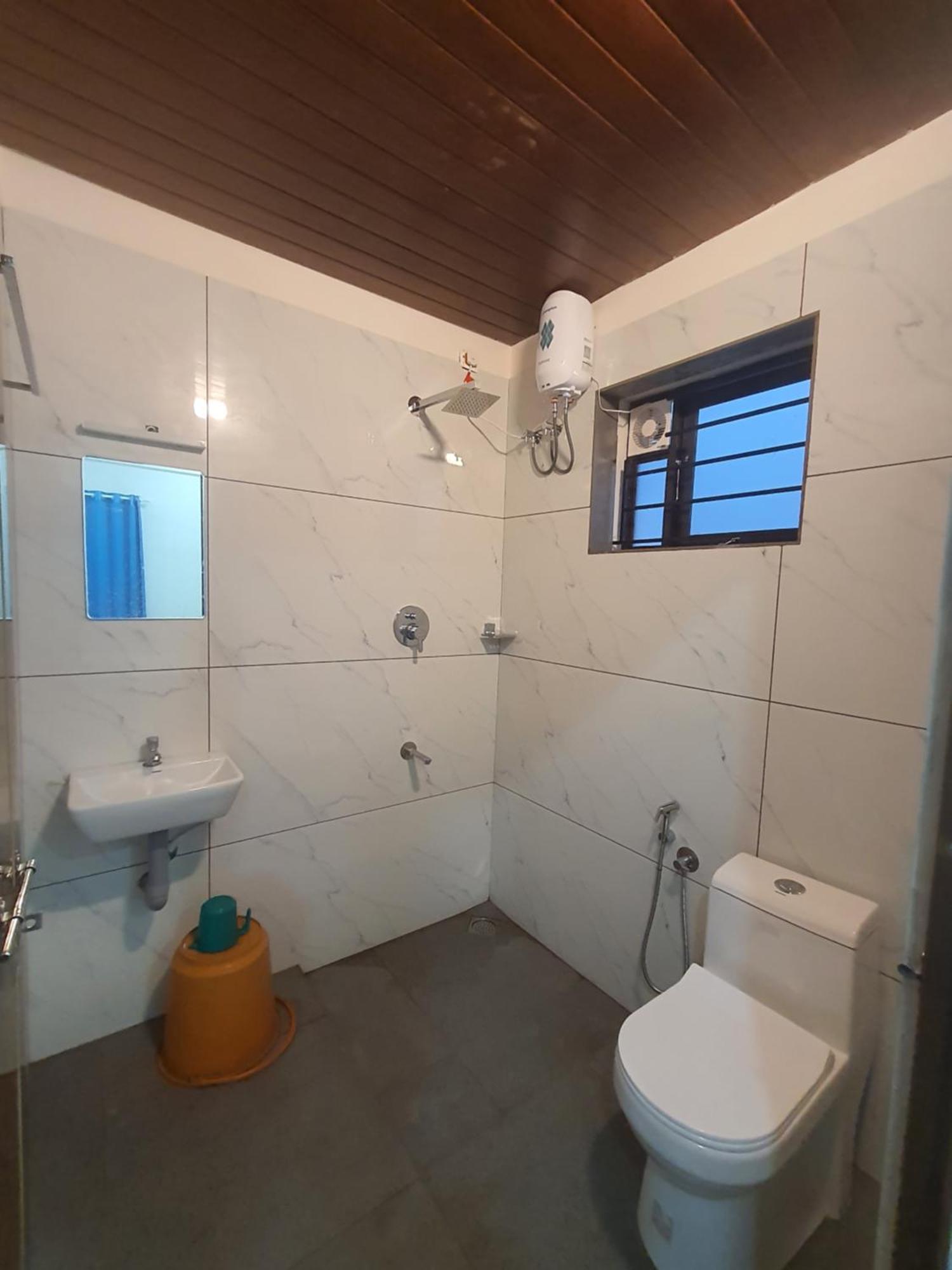 KochiUthram Residency别墅 外观 照片